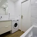 Apartman 2 Bedroom W/ Courtyard At Croise Laroche